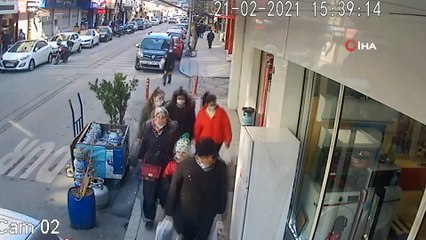 - Zeytinburnu'nda tüp hırsızı kamerada