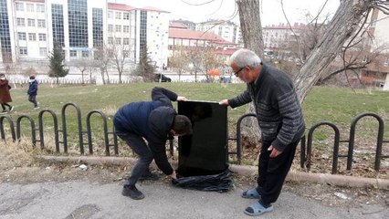 Hırsızlar yalnız yaşayan adamın "Tek arkadaşımdı" dediği televizyonunu geri getirdi