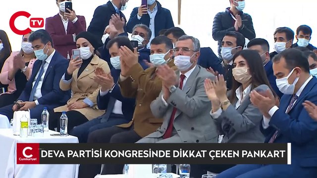 DEVA PARTİSİ KONGRESİNDE DİKKAT ÇEKEN PANKART
