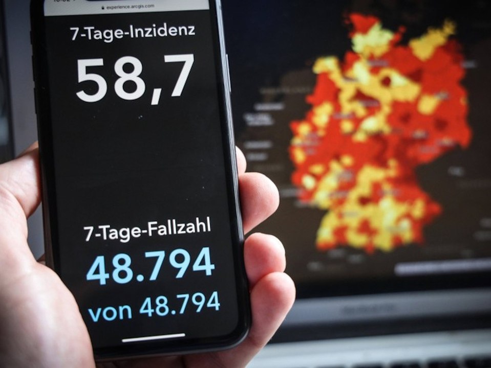 Streit um Inzidenzwert: Braucht es ein neues Corona-Instrument?