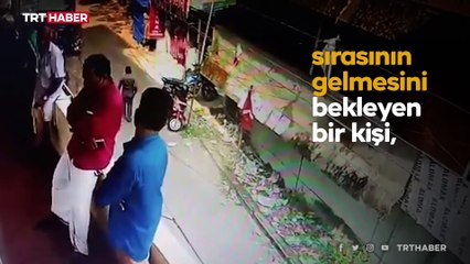 Balkonda bayıldı, düşmekten son anda kurtarıldı