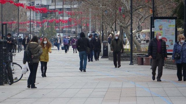Prof. Dr. Alper Şener: Bu tırmanış devam ederse, Türkiye tamamen kapanabilir