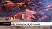 Images spectaculaires d'une éruption volcanique dans le sud-ouest de l'Islande