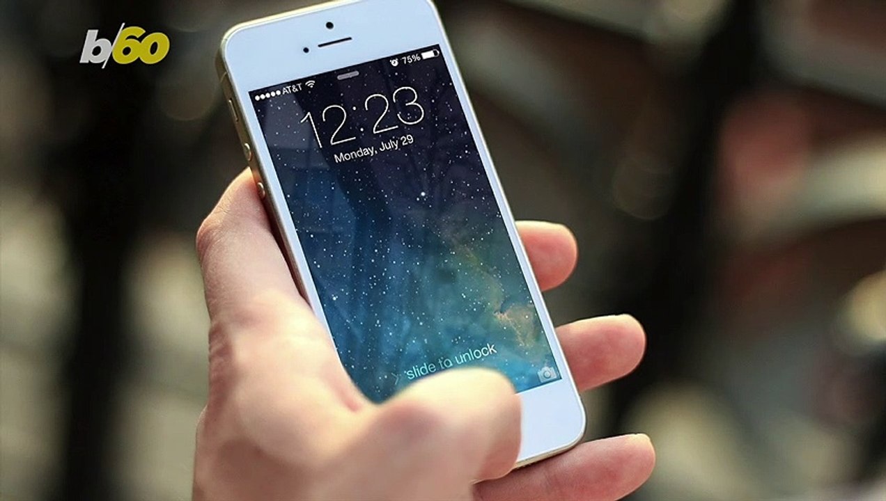 Is It Good To Look at Your Phone Right Before B...