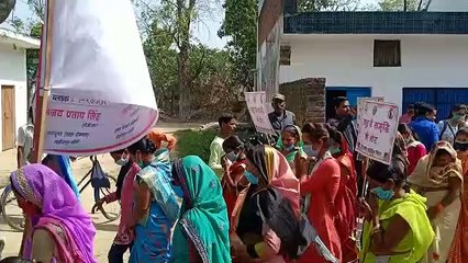 कच्ची शराब के धंधे में लिप्त महिलाओं को रोजगार से जोड़ेगा प्रशासन, डीएम ने शुरू की मुहिम