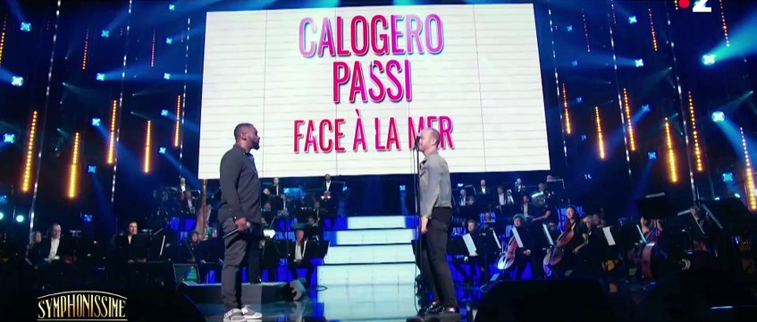 Calogero et Passi chantent Face à la mer en live