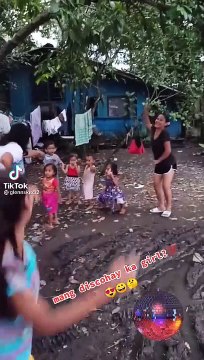 Galing ni baby girl sumayaw