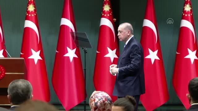 Son dakika haber: Cumhurbaşkanı Erdoğan: Gençlerimize, üzerinde 2053 vizyonlarını inşa edebilecekleri büyük ve güçlü Türkiye'yi miras bırakmakta kararlıyız