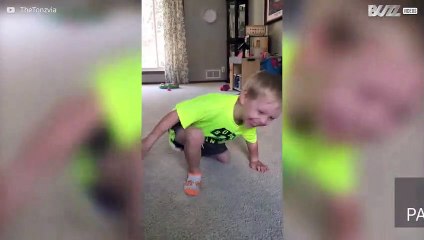 Se o alvo era a cara do pai, então o chute foi perfeito!