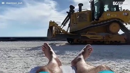 Senhor tem férias interrompidas por escavadora