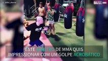 Árbitro da UFC tenta impressionar e falha terrivelmente