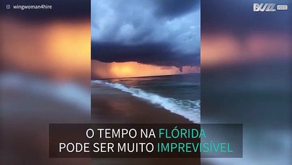 Tempestade impressionante cobre praia na Flórida