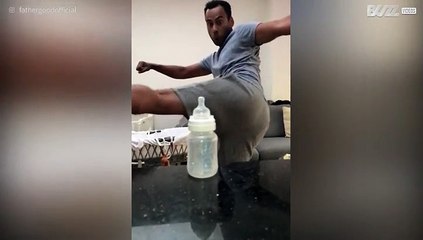 Pai cria um novo desafio viral "Milk Bottle Cap Challenge"