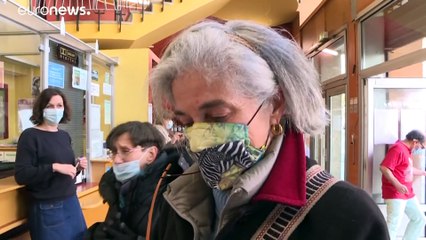 Tiltakozásképpen több francia mozi is filmeket vetített a hétvégén