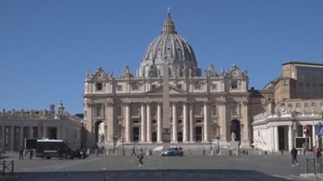 El Vaticano aclara que no puede bendecir las uniones entre homosexuales