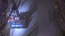 Son dakika haber: Kars'ta 6 katlı binada çıkan yangında dumandan etkilenen 41 kişi hastaneye kaldırıldı