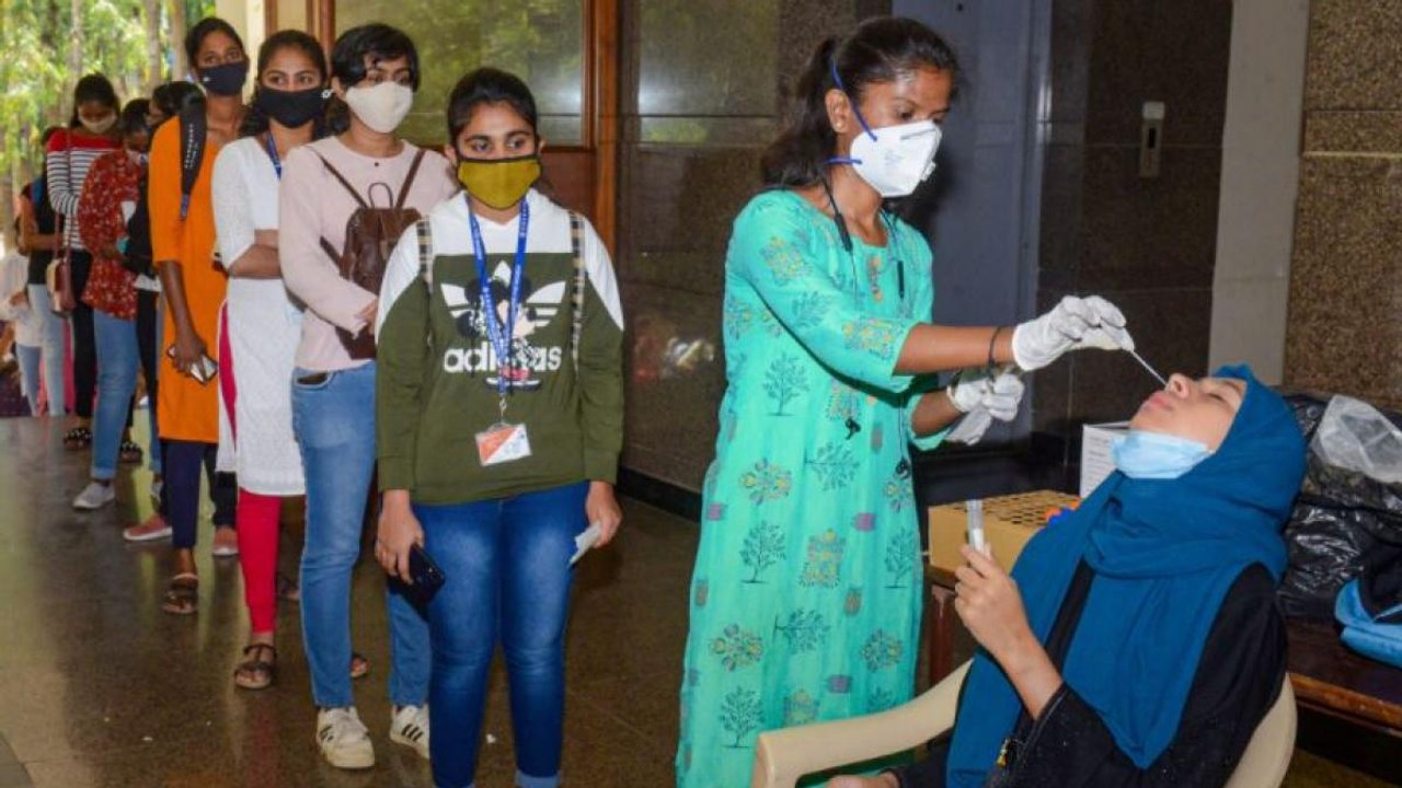 Covid: PM Modi calls meeting of all CMs on March 17