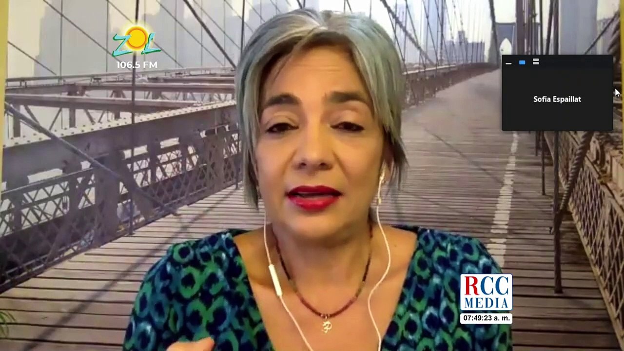 María Elena comenta protesta que mantienen mujeres frente al Palacio Nacional por las tres causales