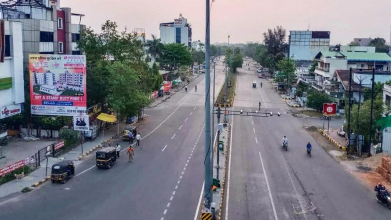 Maharashtra re-imposes Covid-19 restrictions till March 31