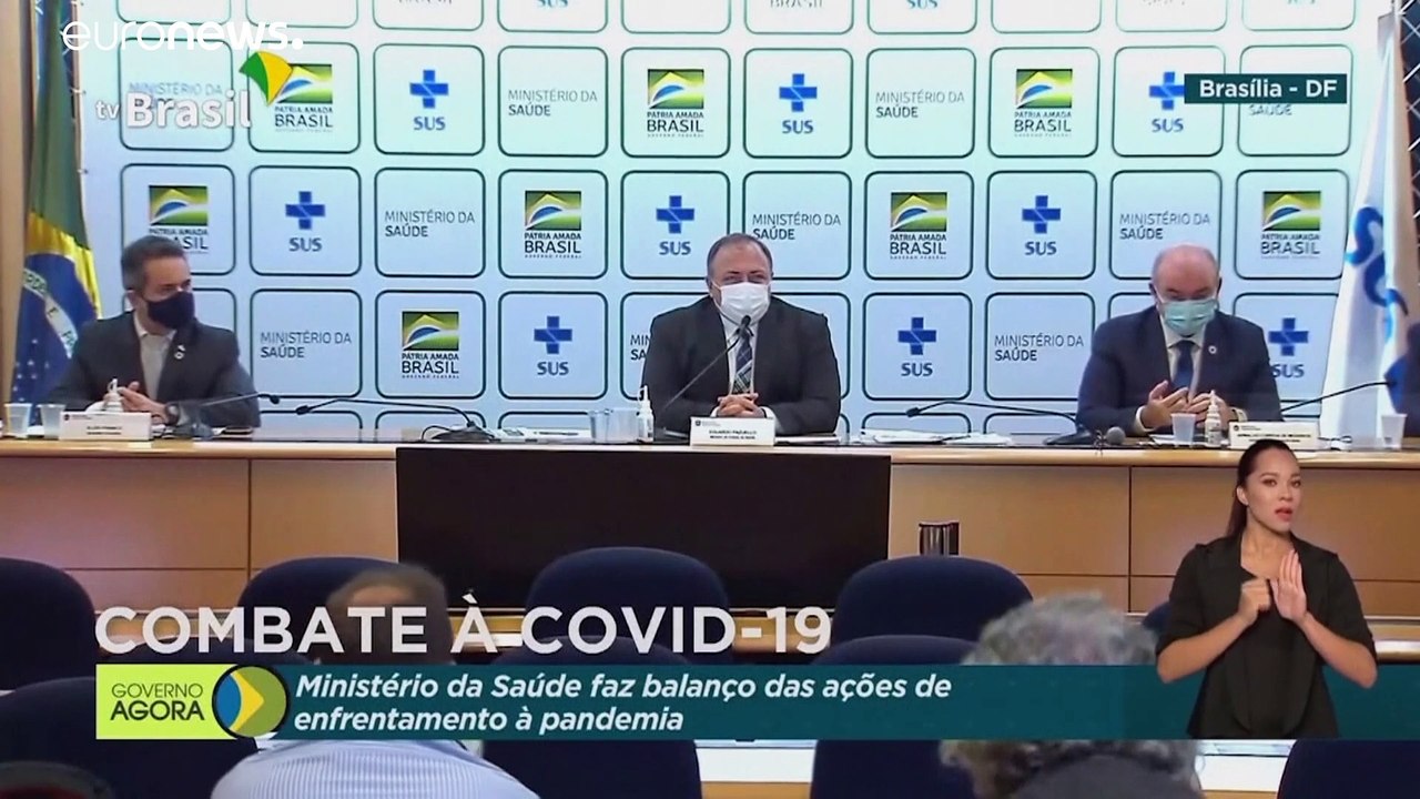الرئيس البرازيلي يستبدل وزير الصحة للمرة الرابع...