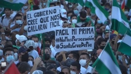 Áñez pasa primera noche en prisión y miles denuncian asedio del oficialismo