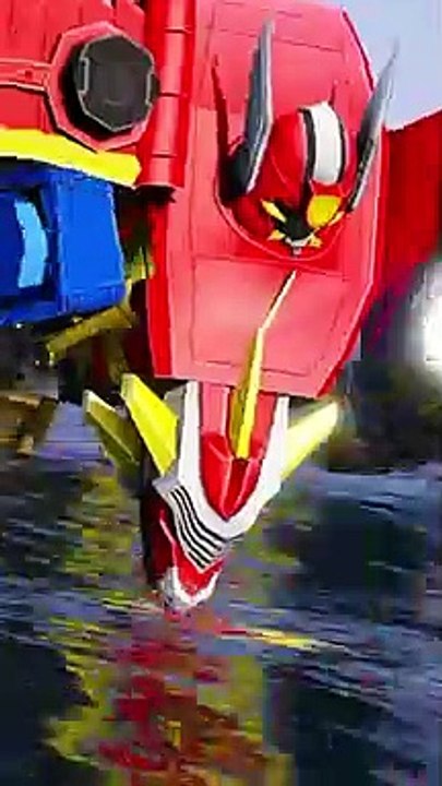 11.#Shorts Mighty Morphin Power Rangers Megazord (megaforce)