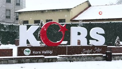 Kars’ta yoğun kar yağışı