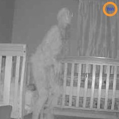 Une caméra filme “un démon” dans la chambre d'un enfant