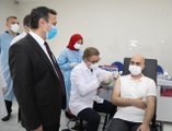 Türkiye'nin gözü bu aşıda! Kayseri'de 189 gönüllüye yapılan koronavirüs aşısında hiçbir yan etki görülmedi