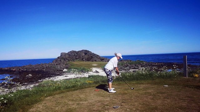 Hull 2, Lofoten Links