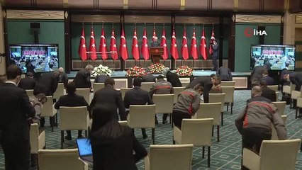 Cumhurbaşkanı Erdoğan: "Geleceğin otomotiv sanayisinde elektrikli ve bağlantılı ticari araçların en büyük üretim merkezi Türkiye olacaktır"