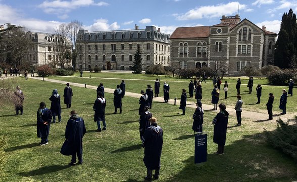 Boğaziçi Üniversitesi öğretim üyeleri rektörlüğe bir kez daha sırtını döndü