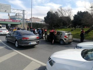 Okmeydanı'nda özel harekat destekli asayiş denetimi: 4 gözaltı