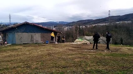 Kocaeli'de kendisine ait arsada boynundan silahla vurulan kişi öldü