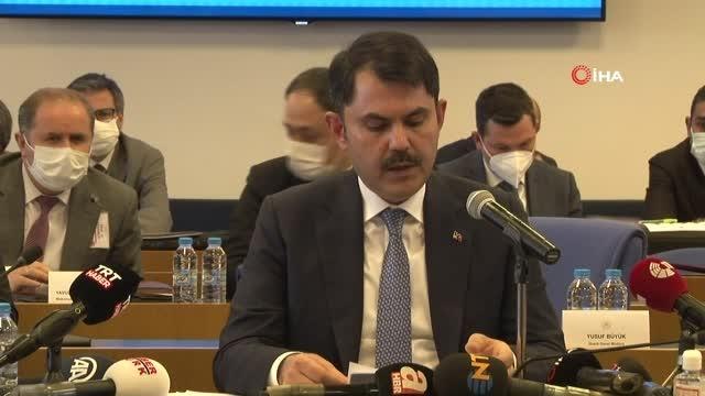 Çevre ve Şehircilik Bakanı Murat Kurum: - (İzmir depremi konutları) Depremden 10 ay sonra, yani 2021 yılının Ağustos ayı itibariyle ilk...