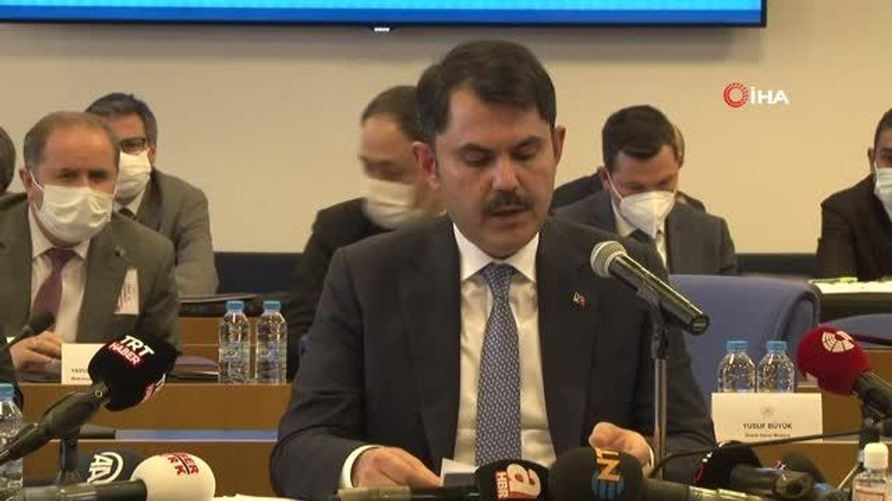 Çevre ve Şehircilik Bakanı Murat Kurum: - "(İzmir depremi konutları) Depremden 10 ay sonra, yani 2021 yılının Ağustos ayı itibariyle ilk...
