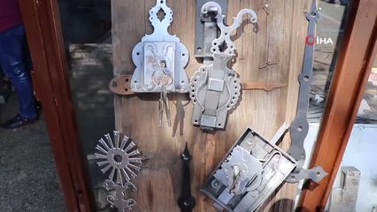 Misafiri "Kapı tokmağı" sesinden tanıyorlar