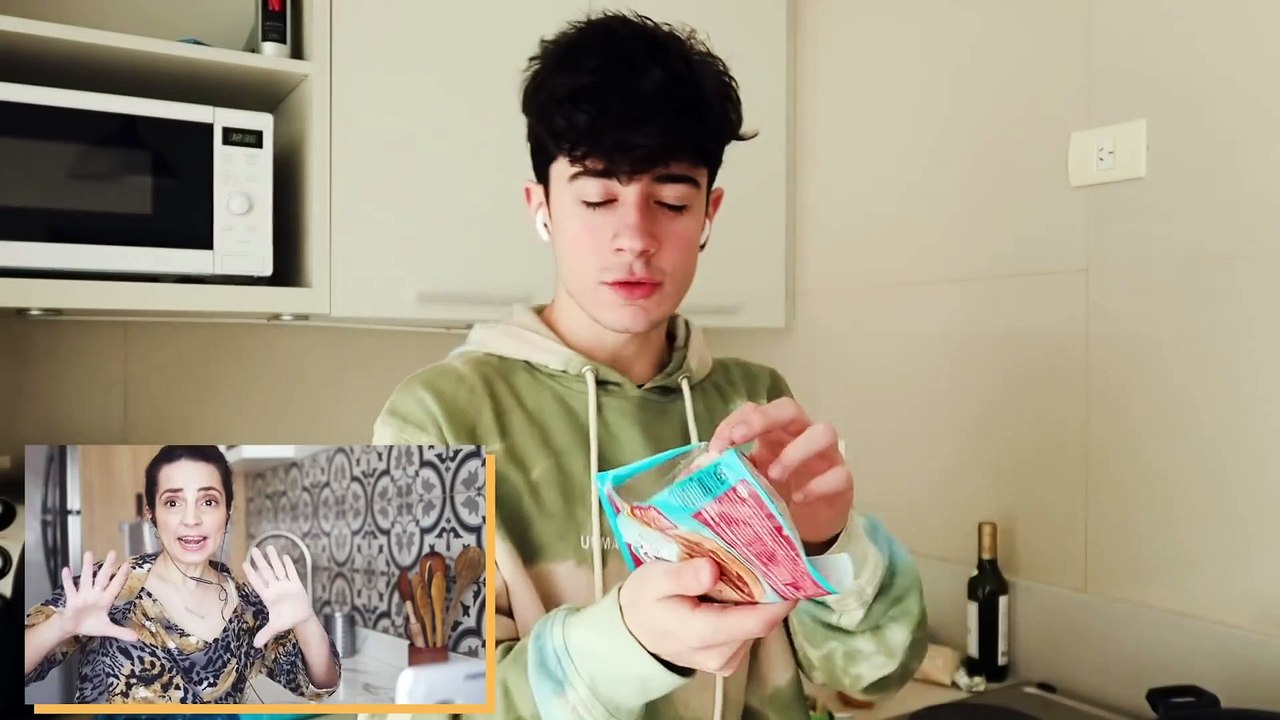 Kevsho No Sabe Pelar Cebolla Y Tiene Que Hacer Risotto... - La Caja De Paulina E02