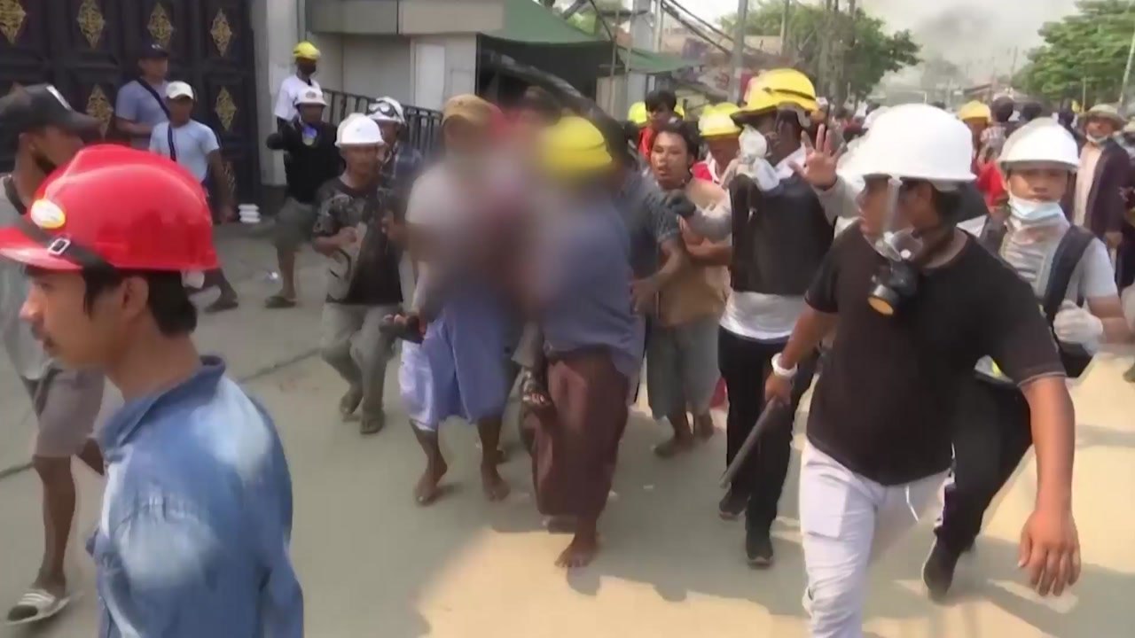 미얀마 수치 측 특사 "유혈사태 계속되면 내전 발발할 수도" / YTN
