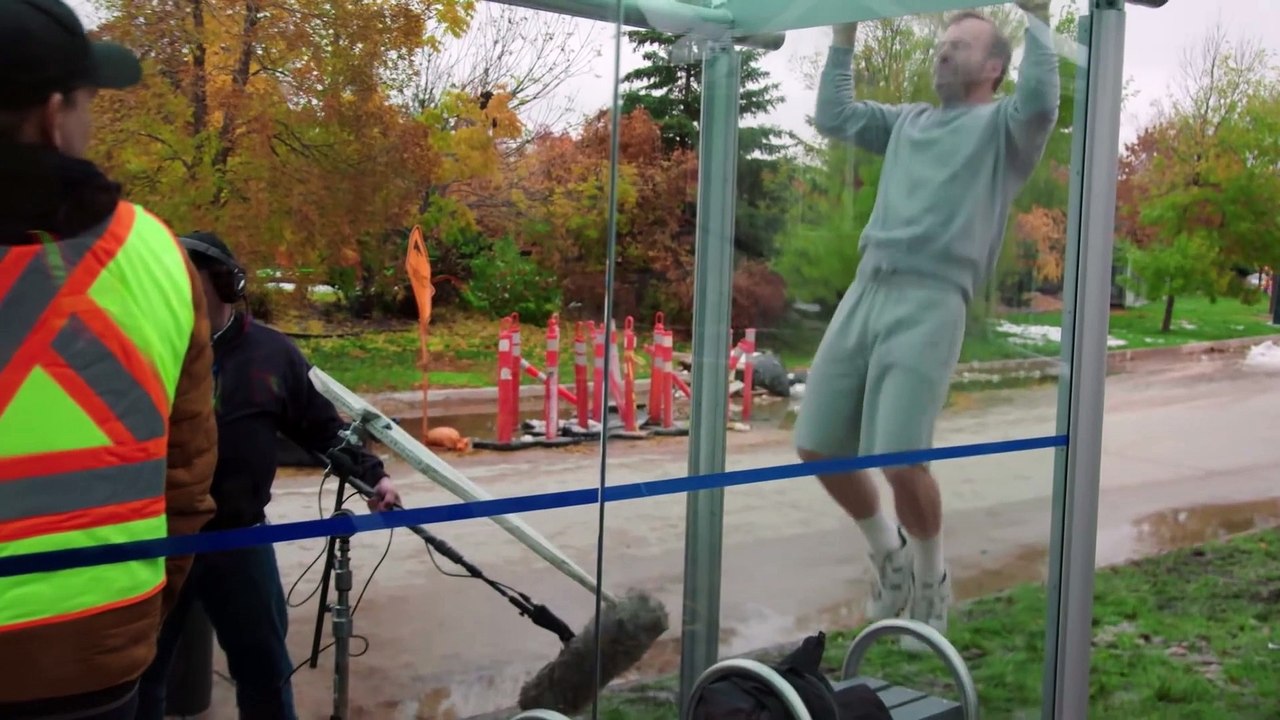 Nobody Movie - Behind the scenes - Old Dog, New Tricks