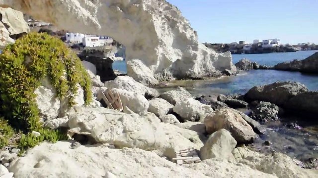 GIOV.20-9-18- QUINTO GIORNO DI ESCURSIONI DEL VIAGGIO IN GRECIA SULLE ISOLE KIMOLOS E MILOS CON DADALO TREK..