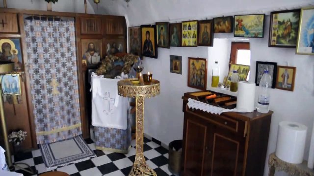 DOM.23-9-18- SALITA A PROFITIS ILIAS IL MONTE PIU' ALTO DI MILOS IN ULTIMO GIORNO VIAGGIO ISOLE KIMOLOS E MILOS.