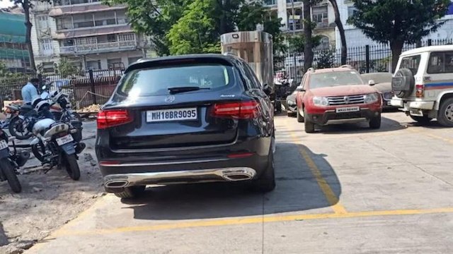 Antilia Case: NIA seizes Mercedes driven by Sachin Vaze