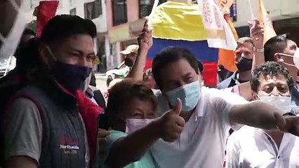 Un Ecuador en crisis abre campaña presidencial bajo la sombra de Correa