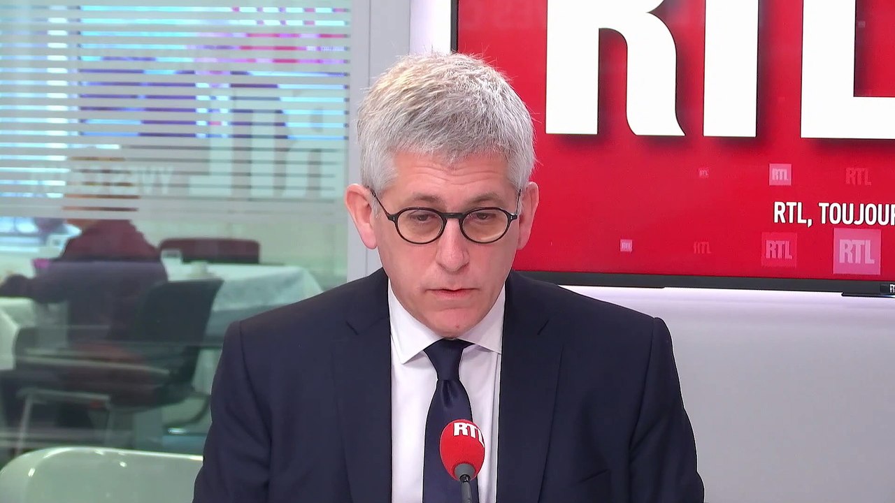 Journée d'hommage aux soignants : Macron "favorable" à cette initiative, selon Valletoux