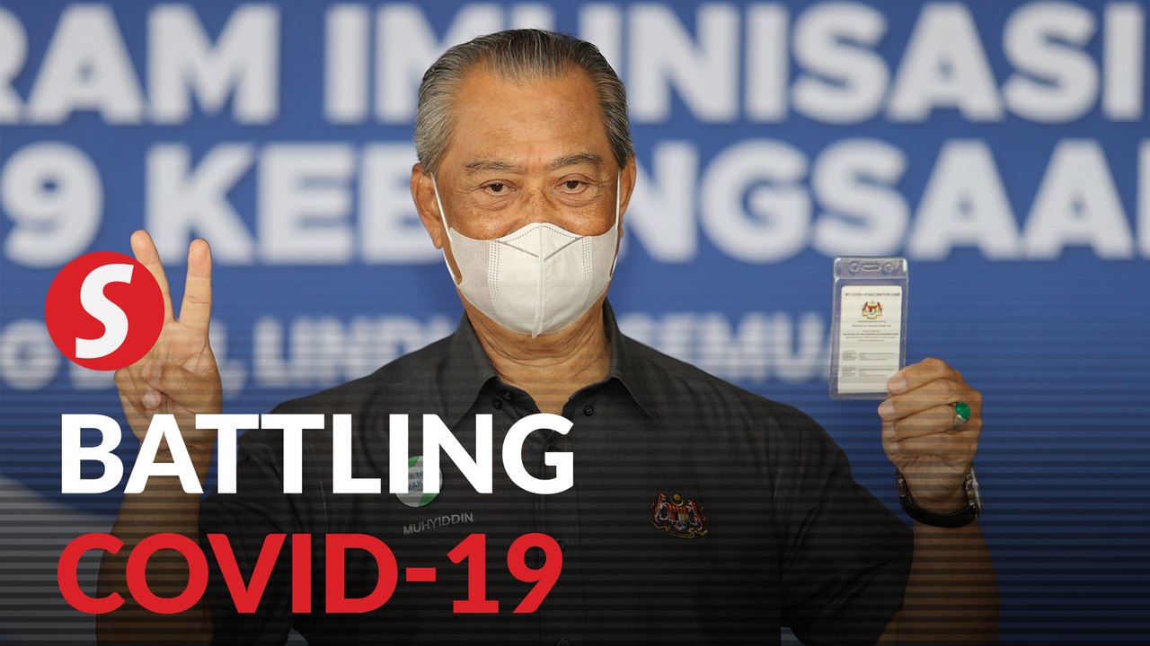 PM, Health DG get their second dose of Covid-19 vaccine