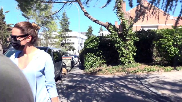 Un surfista, la nueva ilusión de Lara Álvarez