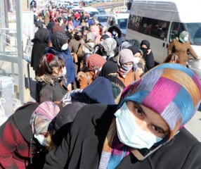 Sarı kategorideki kentimizde indirim izdihamı! İş yeri çalışanları polisten yardım istedi