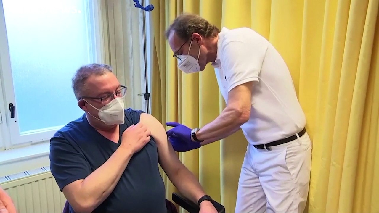 "Spahn muss weg" - so reagieren manche auf das AstraZeneca-Chaos