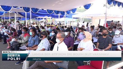 Vaksinasi Lansia Digelar di Istora Senayan, Jakarta